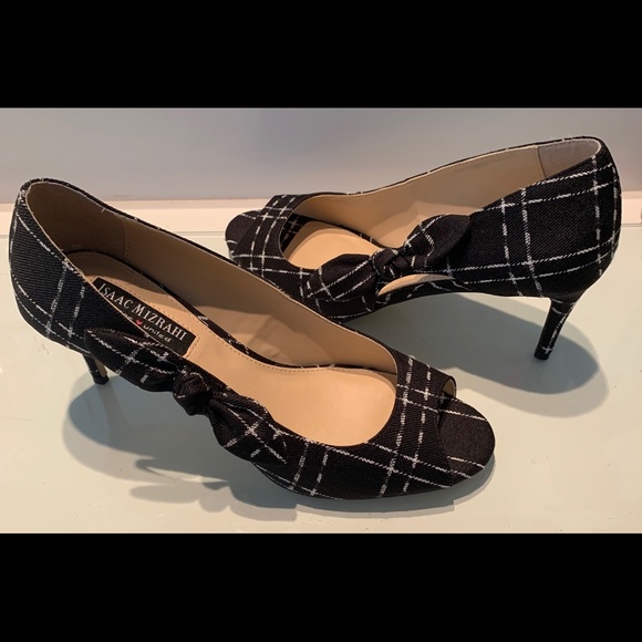 Isaac Mizrahi Serena Peep Toe Heel - Picture 5 of 8